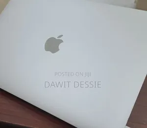 New Laptop Apple MacBook Pro M1 16GB Apple M1 Pro SSD 256GB