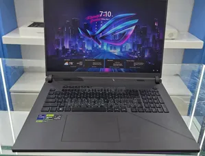 New Laptop Asus ROG Strix G17 16GB Intel Core i9 SSD 1T