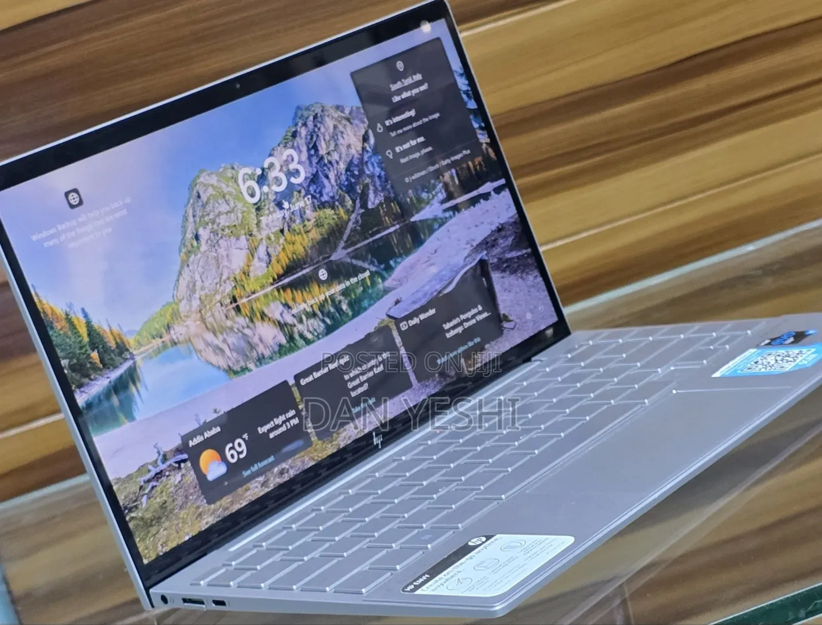 New Laptop HP Envy 14 8GB Intel Core i5 SSD 256GB