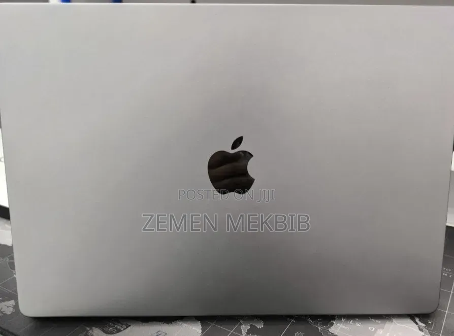 New Laptop Apple MacBook Pro M1 32GB Apple M1 Pro SSD 1T