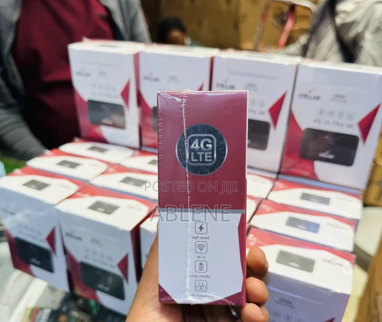 Stellar 4g Ultra Router and 6000 Power Bank