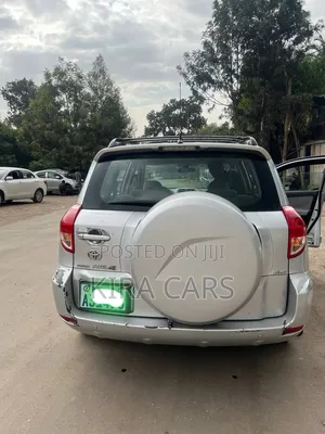Toyota RAV4 2008 Silver