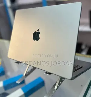 New Laptop Apple MacBook Pro M1 16GB Apple M1 Pro SSD 512GB