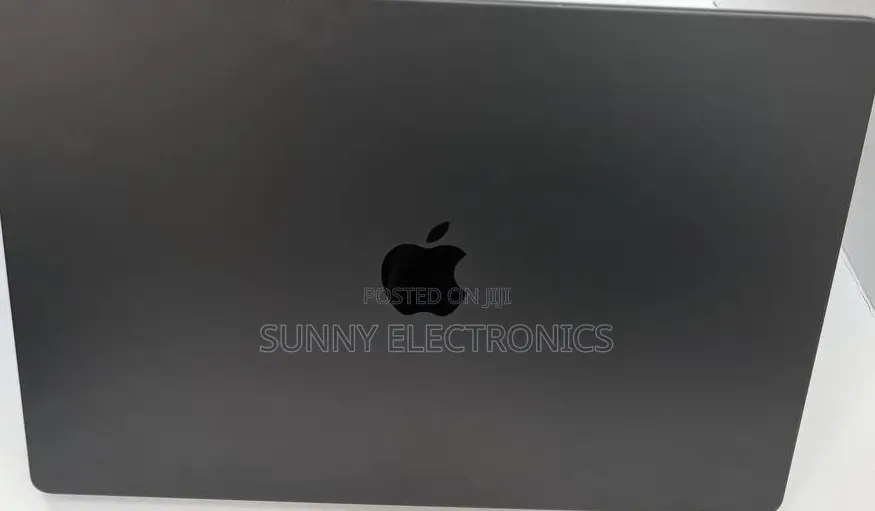 New Apple MacBook Pro 2023 M3 Max 16-inch 18GB Apple M3 Pro SSD 512GB