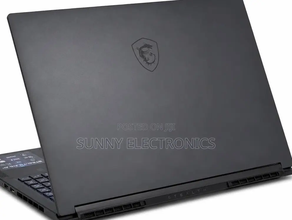 New Laptop MSI Stealth 16 AI Studio 32GB AMD Ryzen 9 SSD 1T