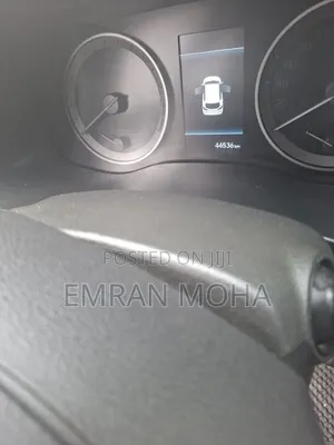 Toyota Yaris 2014 Silver