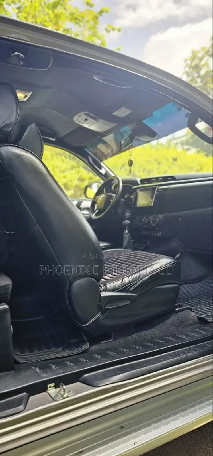 Toyota Hilux 2020 Gray
