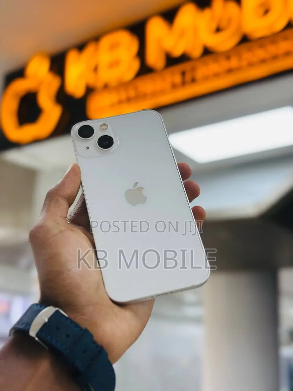 New Apple iPhone 13 128 GB White