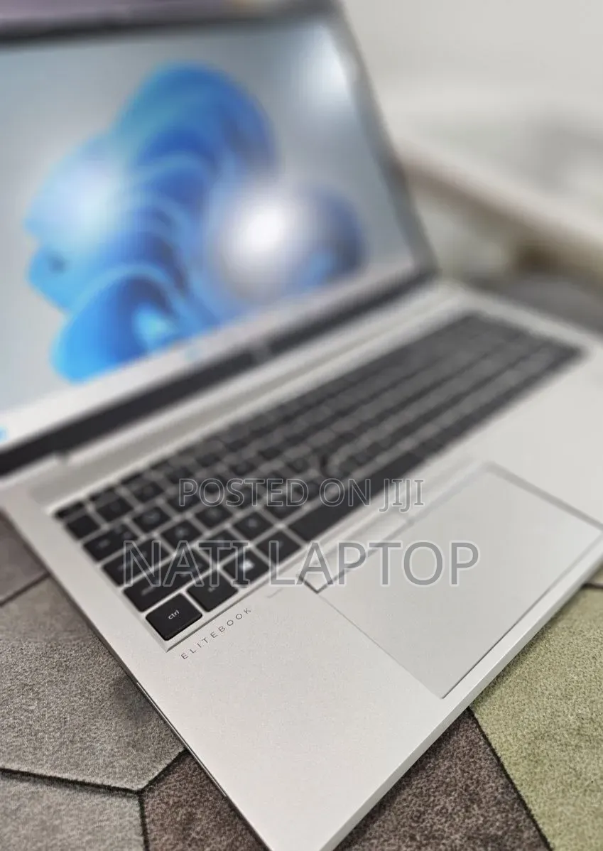 New Laptop HP 16GB Intel Core i7 SSD 512GB
