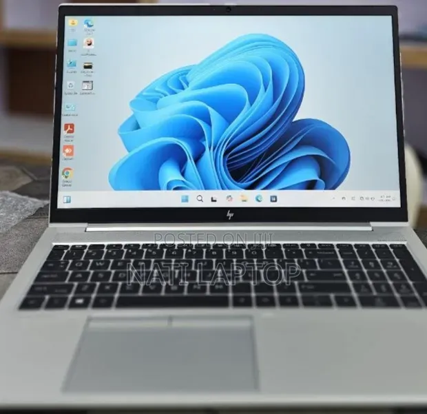 New Laptop HP 16GB Intel Core i7 SSD 512GB