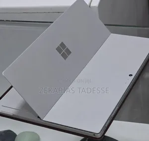 New Laptop Microsoft Surface Pro 6 8GB Intel Core i5 SSD 128GB