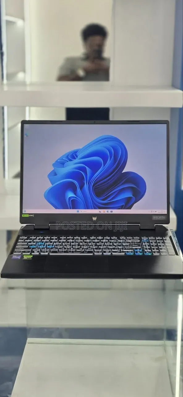 New Laptop Acer Predator Helios 300 16GB Intel Core i9 SSD 1T