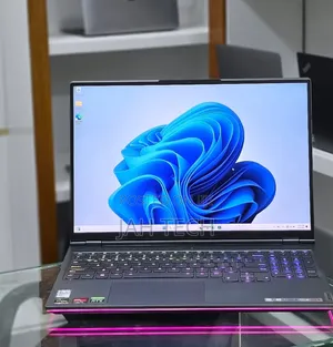 New Laptop Lenovo 16GB AMD Ryzen 9 SSD 1T