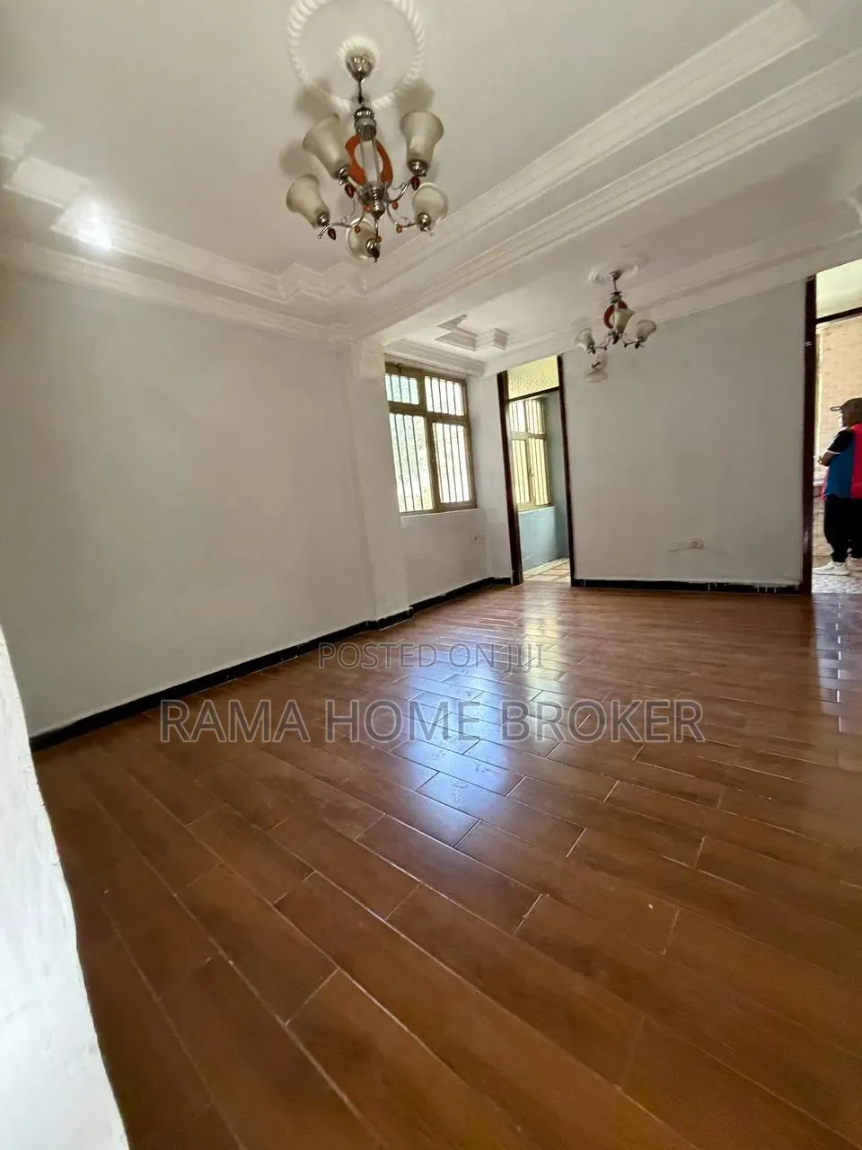 Furnished 2bdrm Condo in ቦሌ አራብሳ ኮንዶሚኒየም, Yeka for sale
