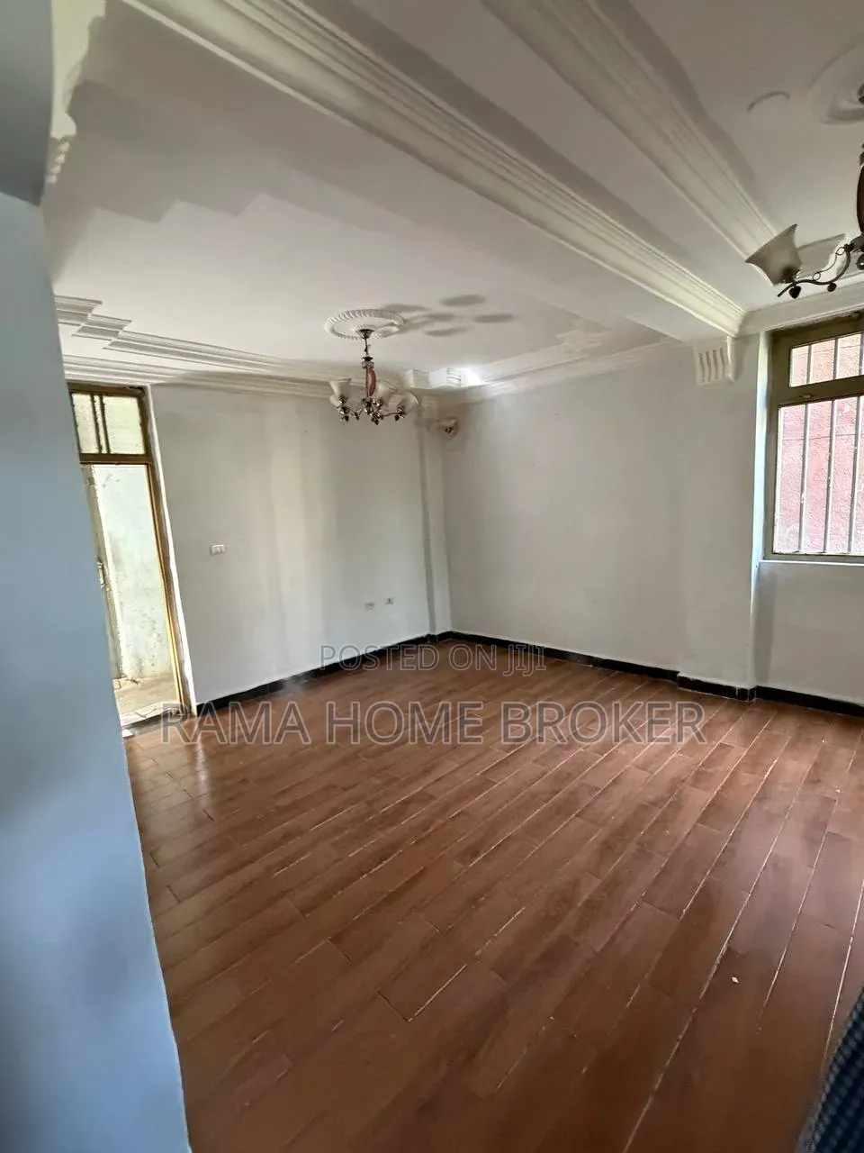 Furnished 2bdrm Condo in ቦሌ አራብሳ ኮንዶሚኒየም, Yeka for sale