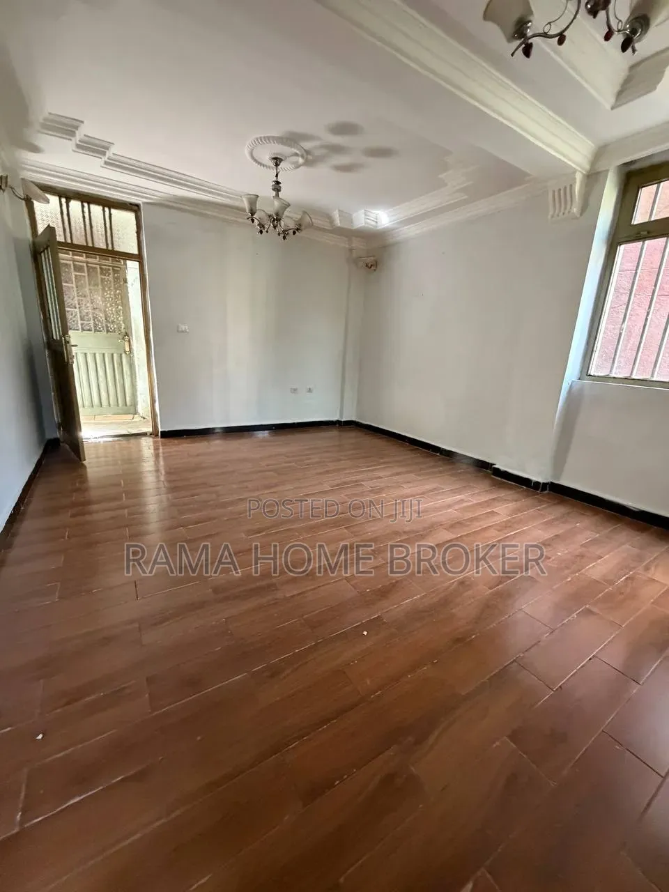 Furnished 2bdrm Condo in ቦሌ አራብሳ ኮንዶሚኒየም, Yeka for sale