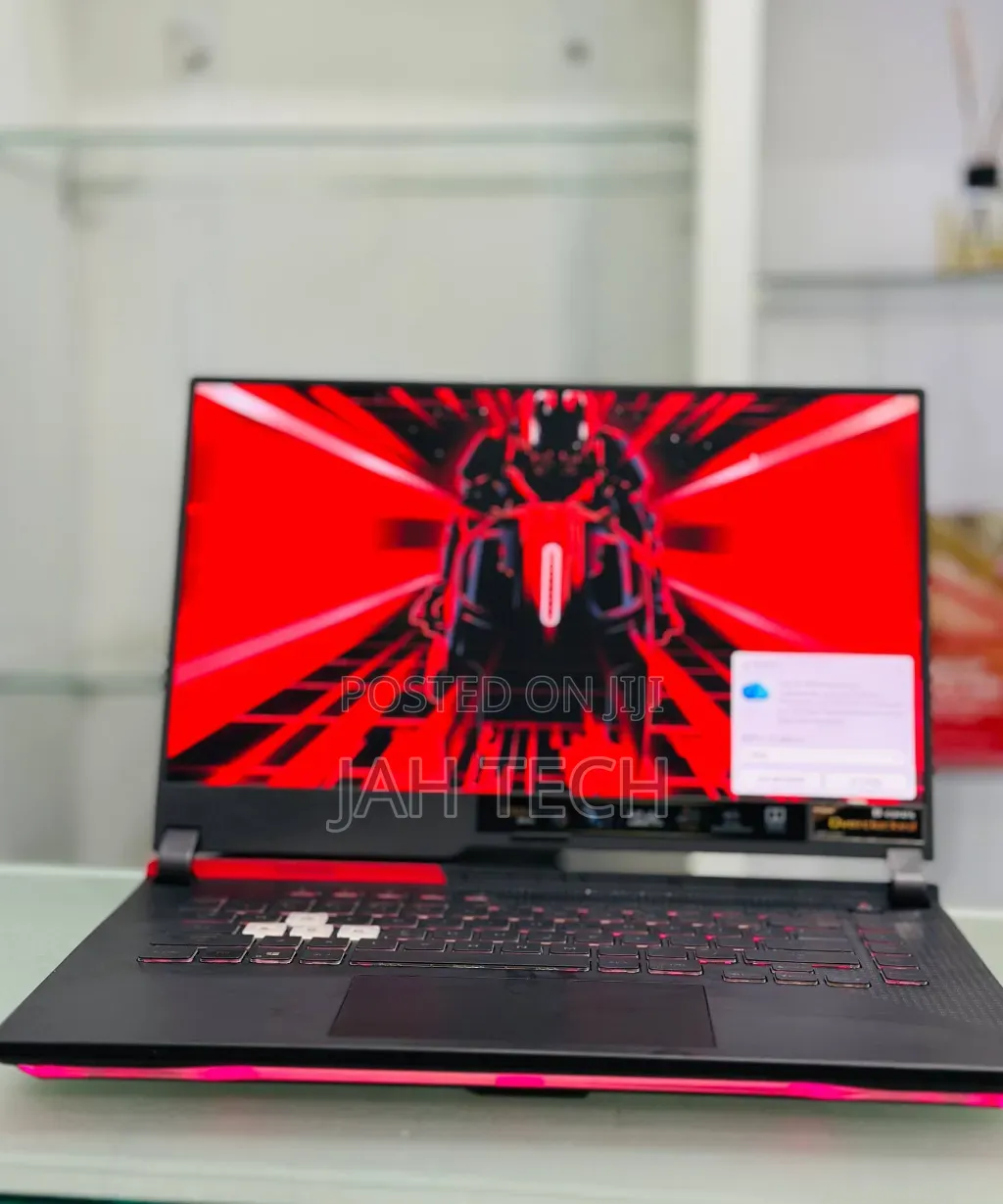 New Laptop Asus ROG Strix G15 16GB AMD Ryzen 9 SSD 512GB