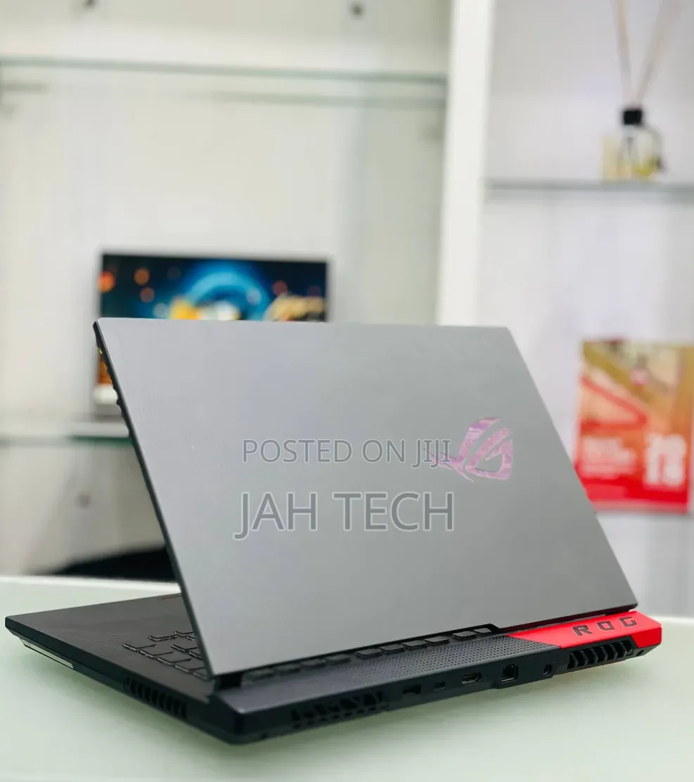 New Laptop Asus ROG Strix G15 16GB AMD Ryzen 9 SSD 512GB