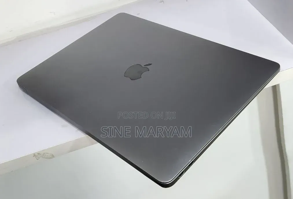 New Laptop Apple MacBook Air 2020 M1 8GB Apple M1 SSD 256GB