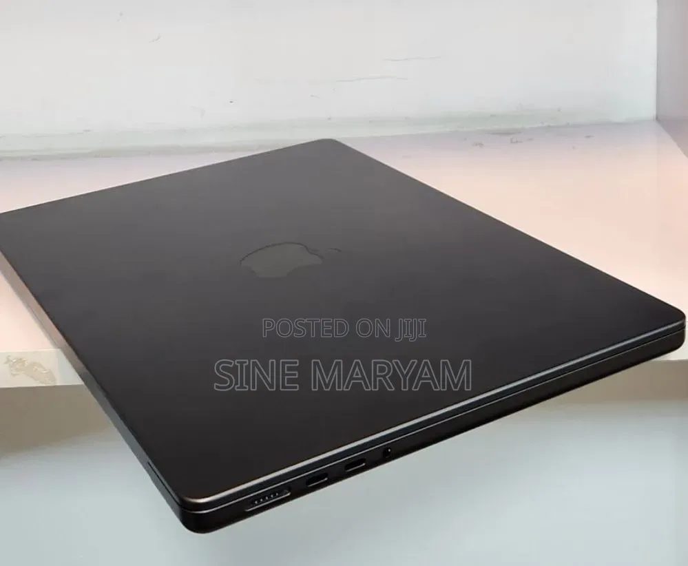 New Laptop Apple MacBook Pro 2025 M5 14-inch 16GB Apple M5 Pro SSD 1T