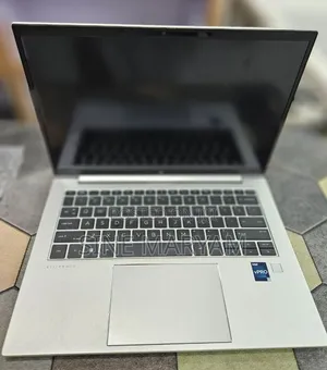 New Laptop HP EliteBook 840 G10 16GB Intel Core i5 SSD 512GB