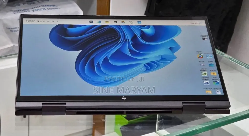 New Laptop HP Envy X360 16GB Intel Core i7 SSD 1T