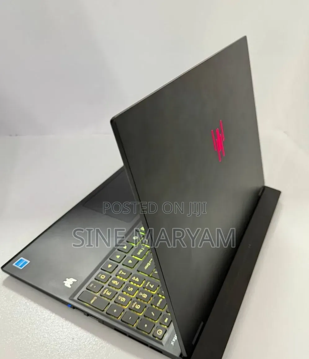 New Laptop Acer Predator Helios Neo 16 32GB Intel Core i9 SSD 4T