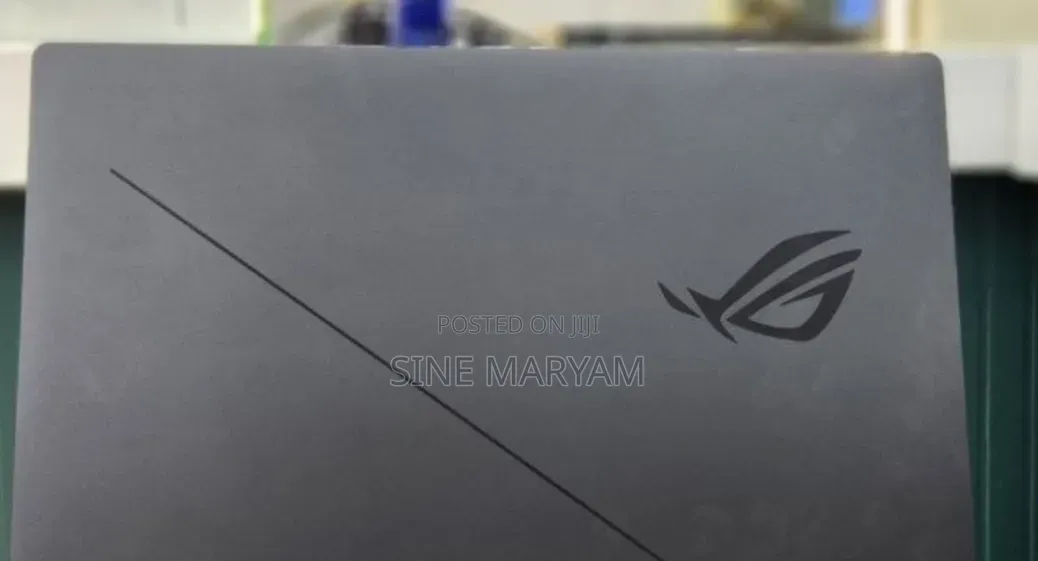 New Laptop Asus ROG Strix G17 32GB Intel Core Ultra 9 SSD 4T