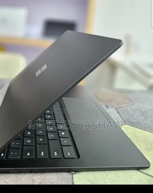 New Laptop Microsoft Surface Laptop 4 16GB Intel Core i7 SSD 512GB