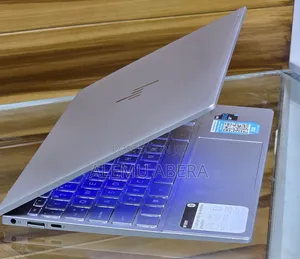 New Laptop HP Envy 14 8GB Intel Core i5 SSD 256GB