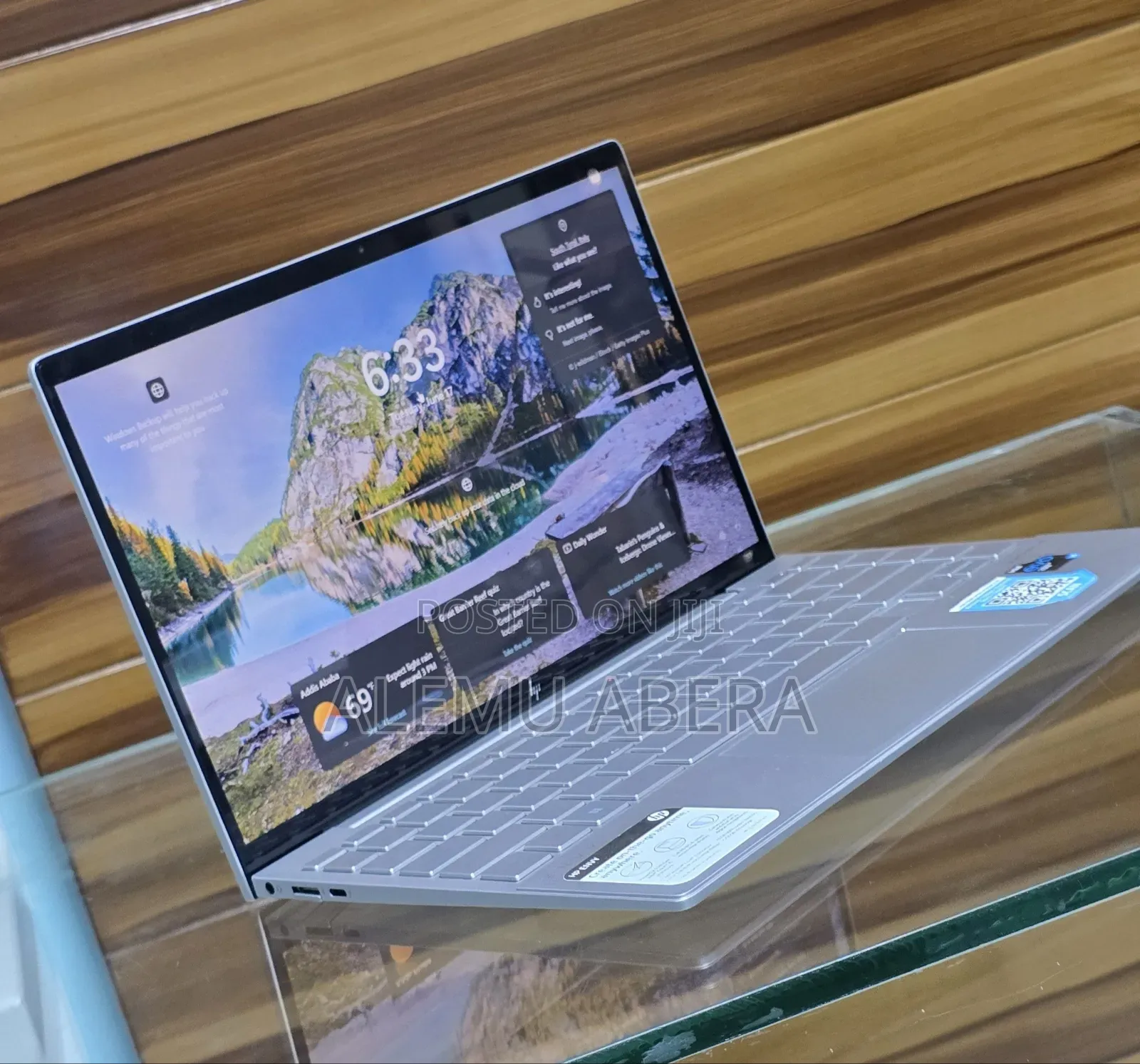 New Laptop HP Envy 14 8GB Intel Core i5 SSD 256GB