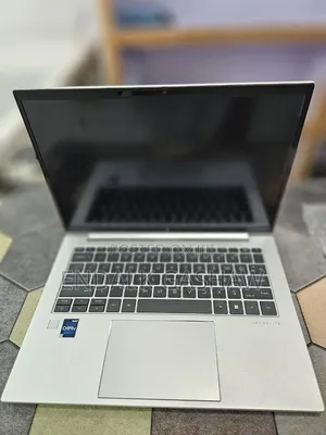 New Laptop HP EliteBook 840 G10 16GB Intel Core i5 SSD 512GB