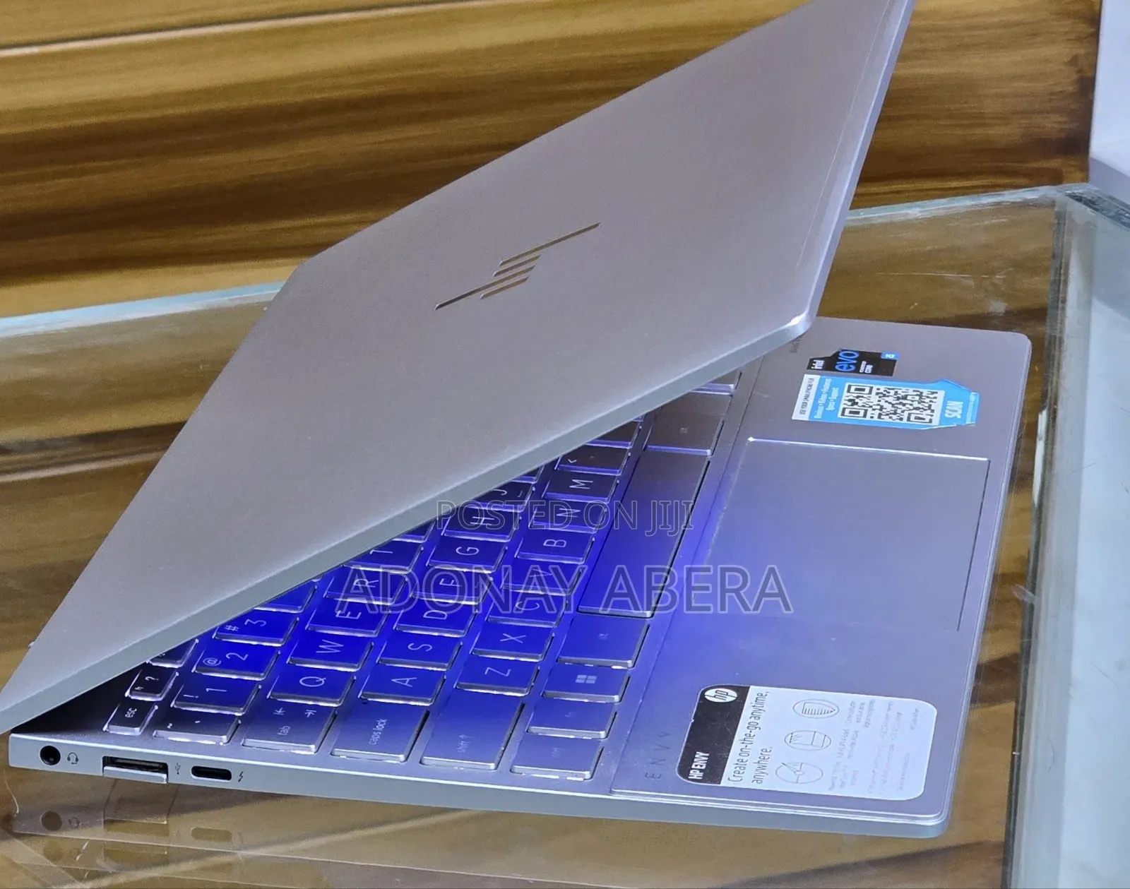 New Laptop HP Envy 4 8GB Intel Core i5 SSD 256GB