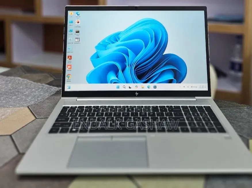 New Laptop HP EliteBook 850 16GB Intel Core i7 SSD 512GB
