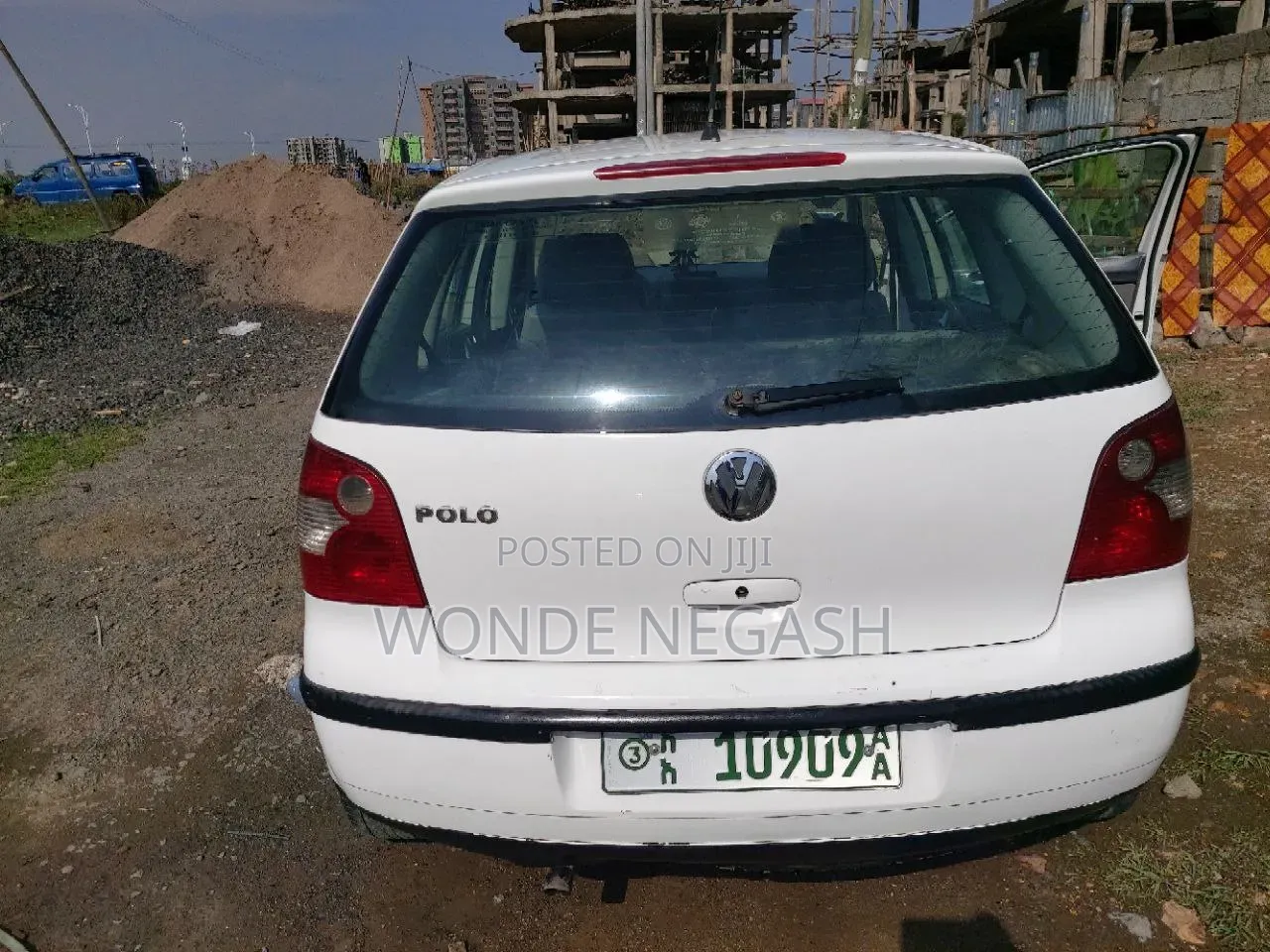 Volkswagen Polo 2002 White
