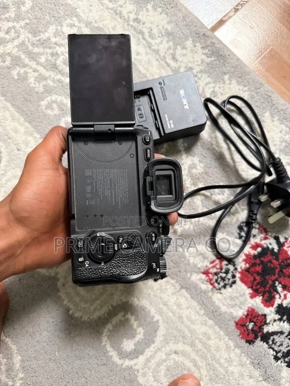 Sony A7 Iv Mirrorless Camera (Slightly Used)