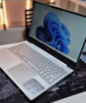 Laptop Dell Inspiron 15 8GB Intel Core i5 SSD 256GB