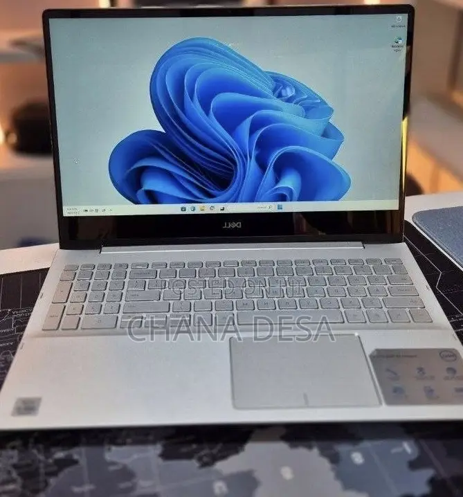 Laptop Dell Inspiron 15 8GB Intel Core i5 SSD 256GB