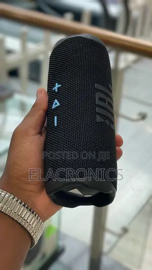 JBL Flip 7 Portable Bluetooth Speaker - Ip68 Waterproof - New