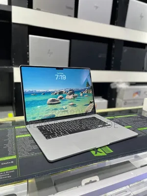 New Laptop Apple MacBook Air 2025 M4 15-inch 24GB Apple M4 SSD 512GB