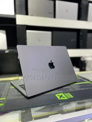 New Laptop Apple MacBook Pro 2023 M3 14-inch 8GB Apple M3 Pro SSD 512GB