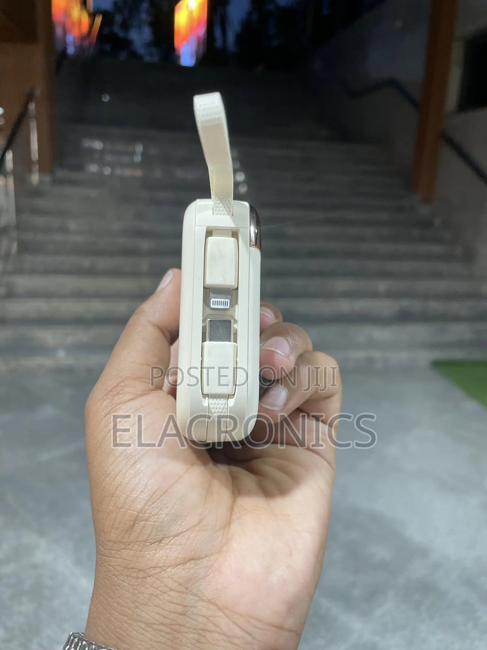10000 Mah Power Bank Fast Charging R56j