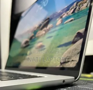 New Laptop Apple MacBook Air 2025 M4 15-inch 24GB Apple M4 SSD 512GB