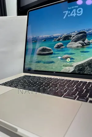 New Laptop Apple MacBook Air 2025 M4 15-inch 8GB Apple M4 SSD 256GB