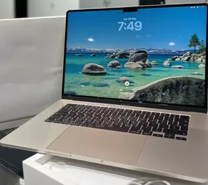New Laptop Apple MacBook Air 2025 M4 15-inch 8GB Apple M4 SSD 256GB