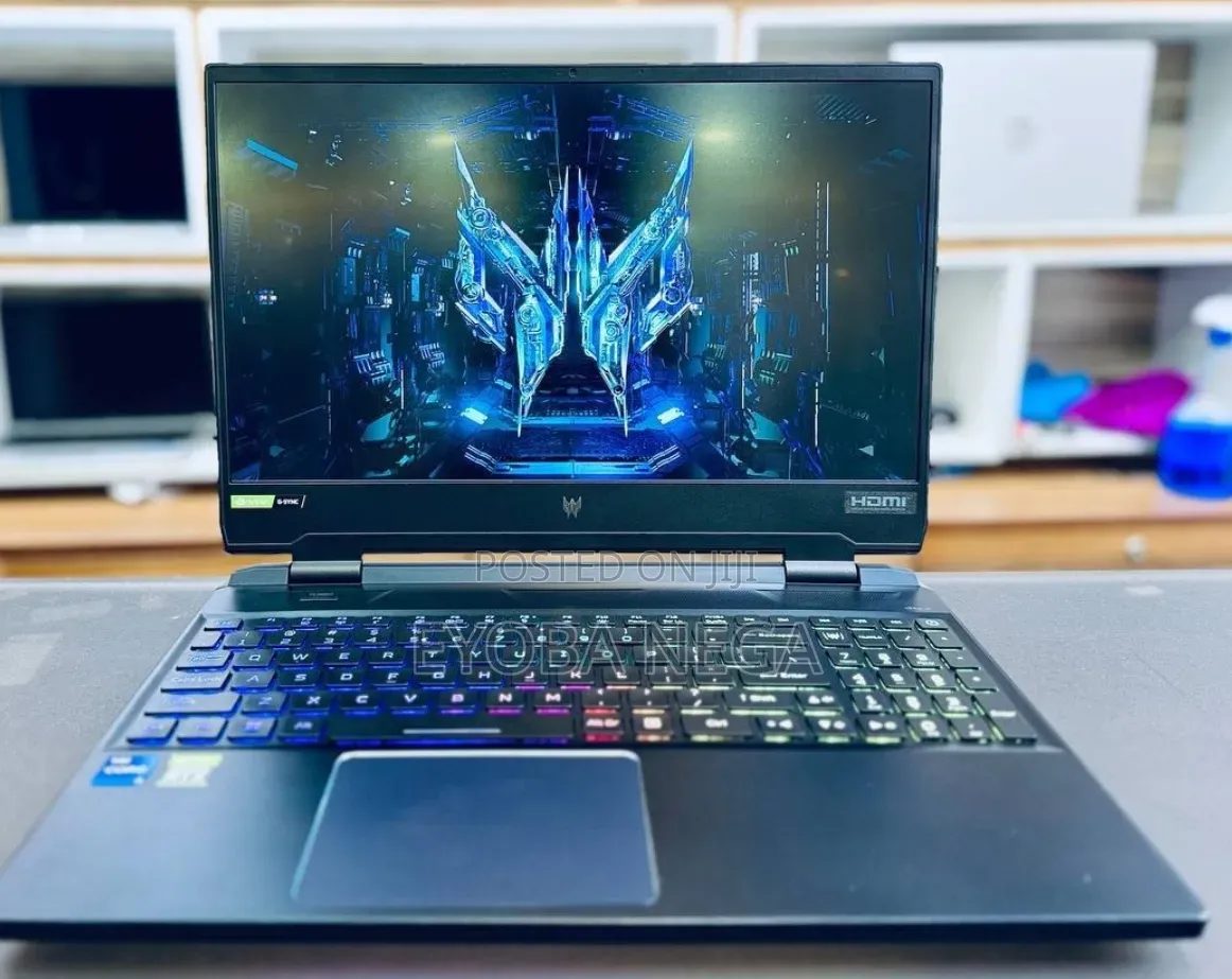 New Laptop Acer Predator Helios 300 16GB Intel Core i9 SSD 512GB