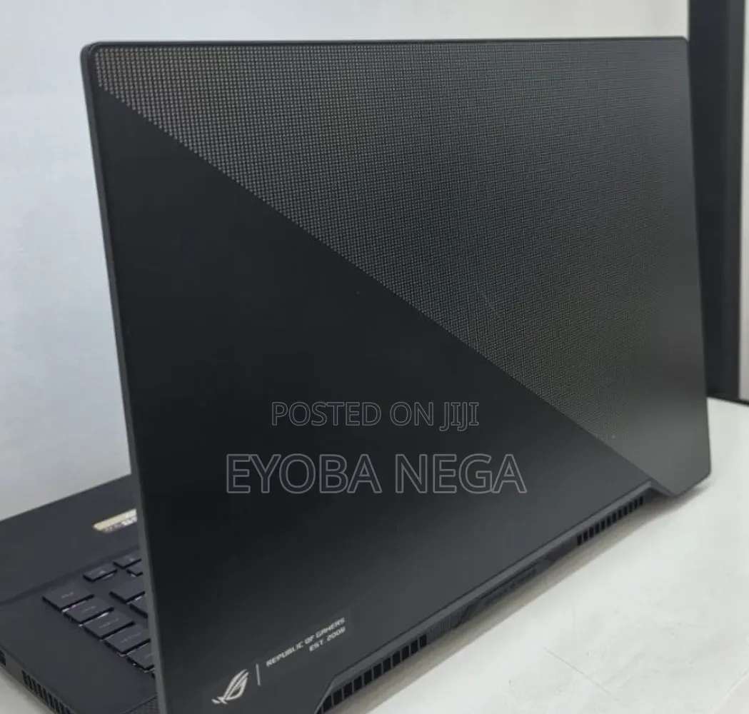 New Laptop Asus ROG Zephyrus G15 16GB Intel Core i7 SSD 512GB