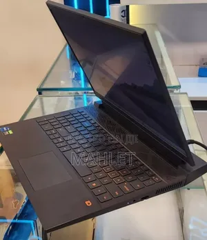 New Laptop Dell G15 5511 16GB Intel Core i7 SSD 512GB