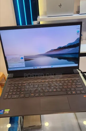 New Laptop Dell G15 5511 16GB Intel Core i7 SSD 512GB