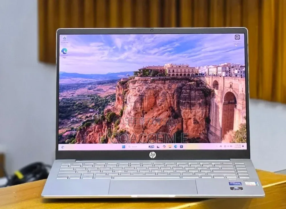 New Laptop HP 16GB Intel Core i5 SSD 512GB